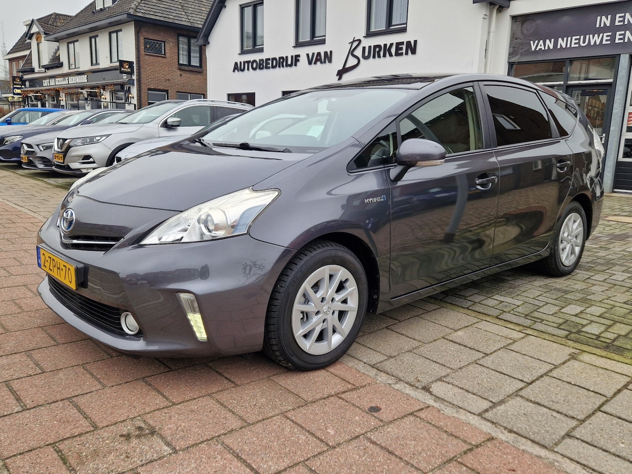 Toyota Prius Wagon - 1.8 Aspiration Limited 1.8 Aspiration Limited,7 persoons,Panoramadak,Navigatie,Airco,Cruise control - AutoWereld.nl