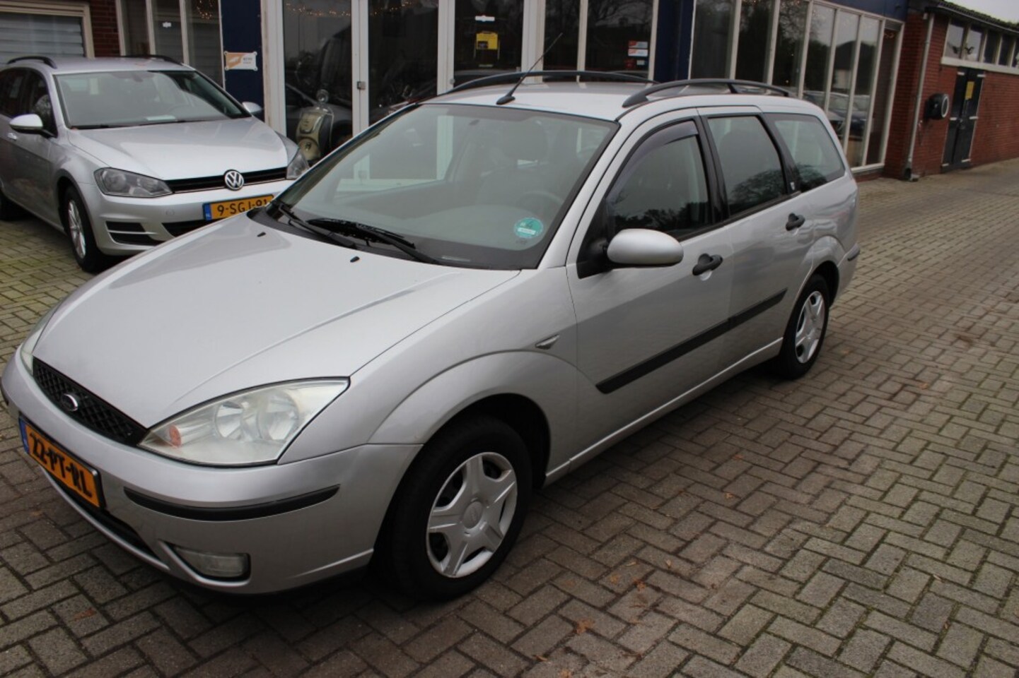 Ford Focus - 1.6-16V Futura 1.6-16V FUTURA, leren bekleding, airco etc. - AutoWereld.nl