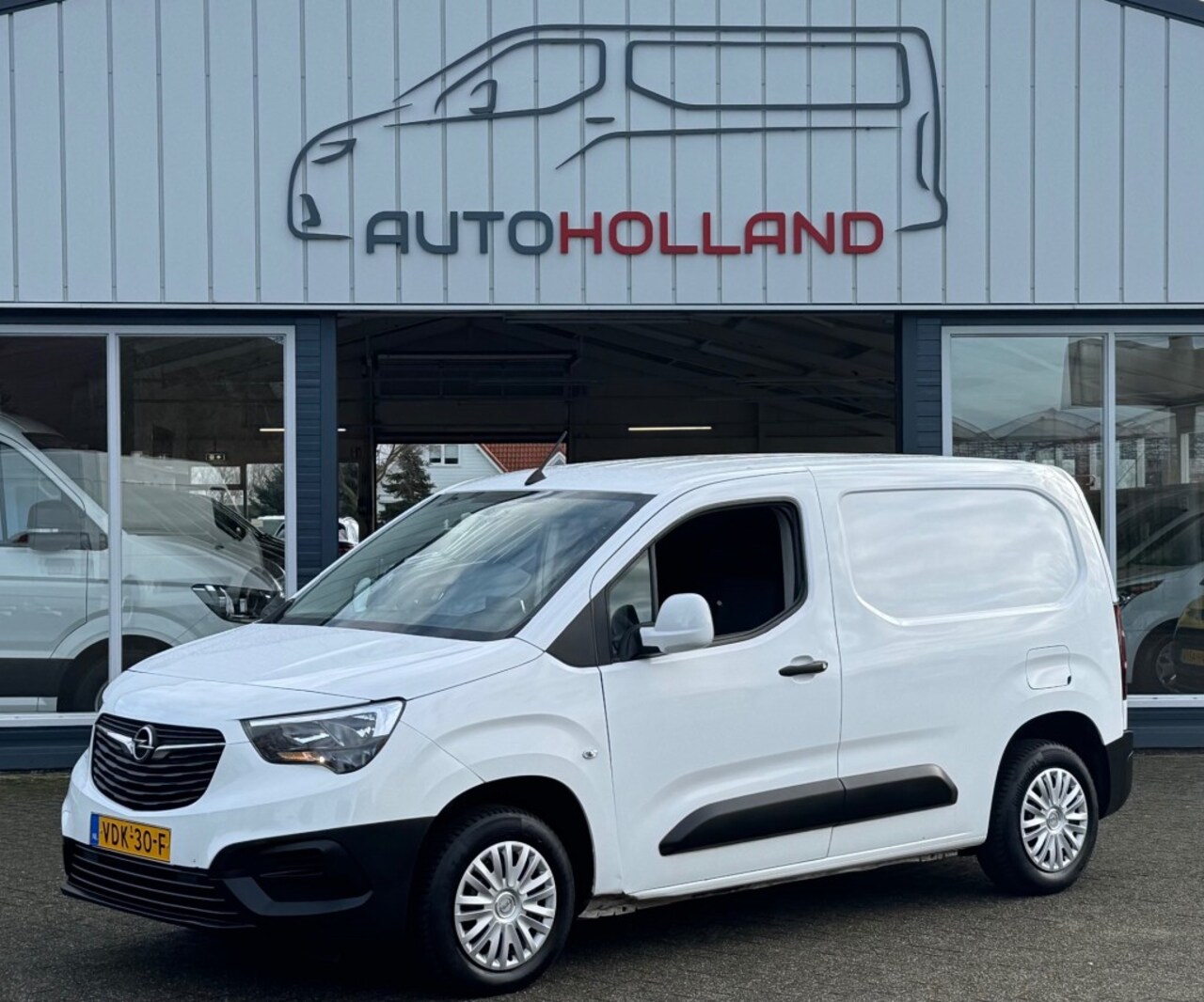 Opel Combo - 1.5D 56KW 76PK EURO 6 AIRCO/ CRUISE CONTROL/ NAVIGATIE/ 100% DEA - AutoWereld.nl