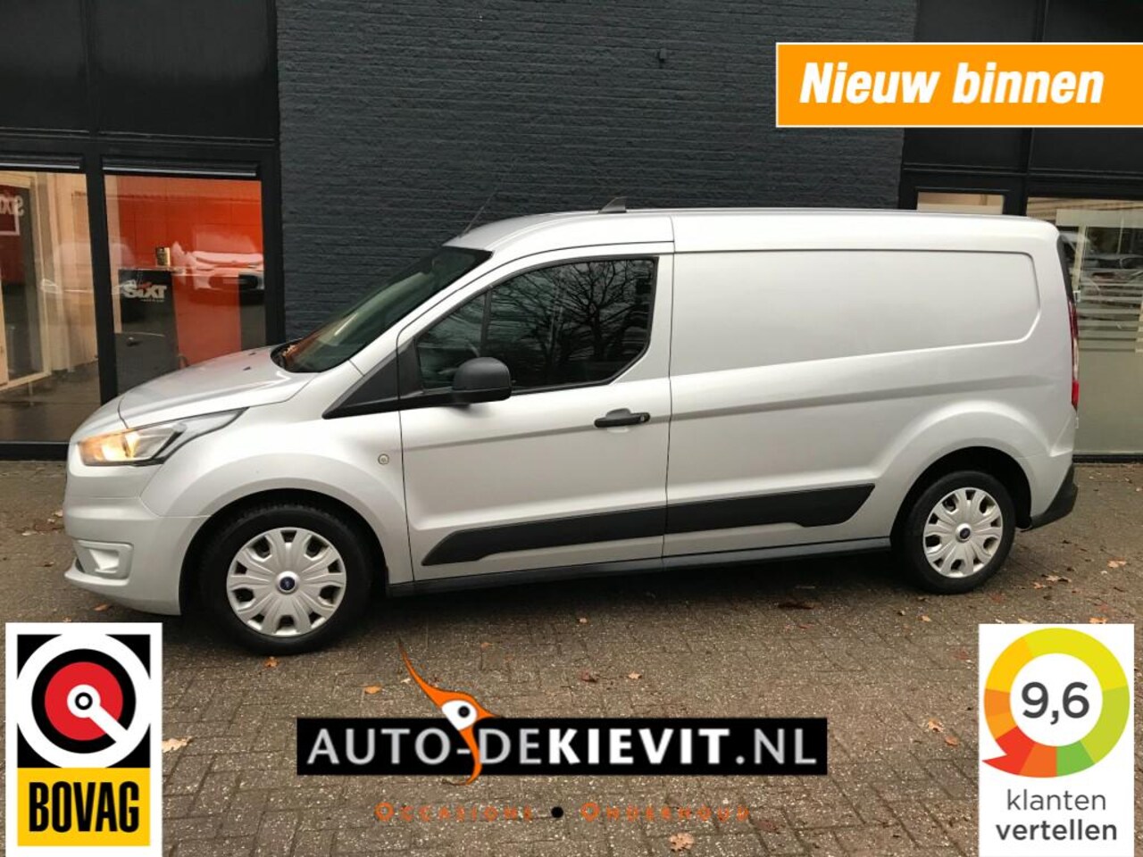 Ford Transit Connect - 1.5 120PK  L2 **Automaat/navigatie/trekhaak** - AutoWereld.nl