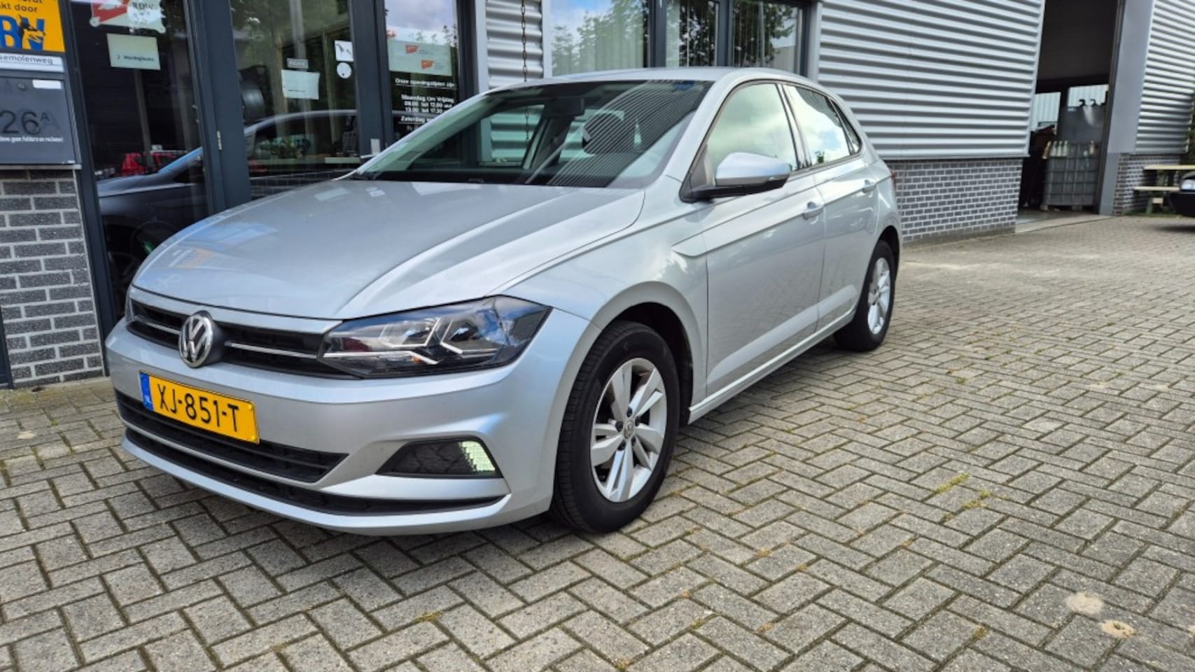 Volkswagen Polo - 1.0 TSI Comfortline AIRCO ACC CRUISE PDC TREKHAAK STUURBEDIENING - AutoWereld.nl