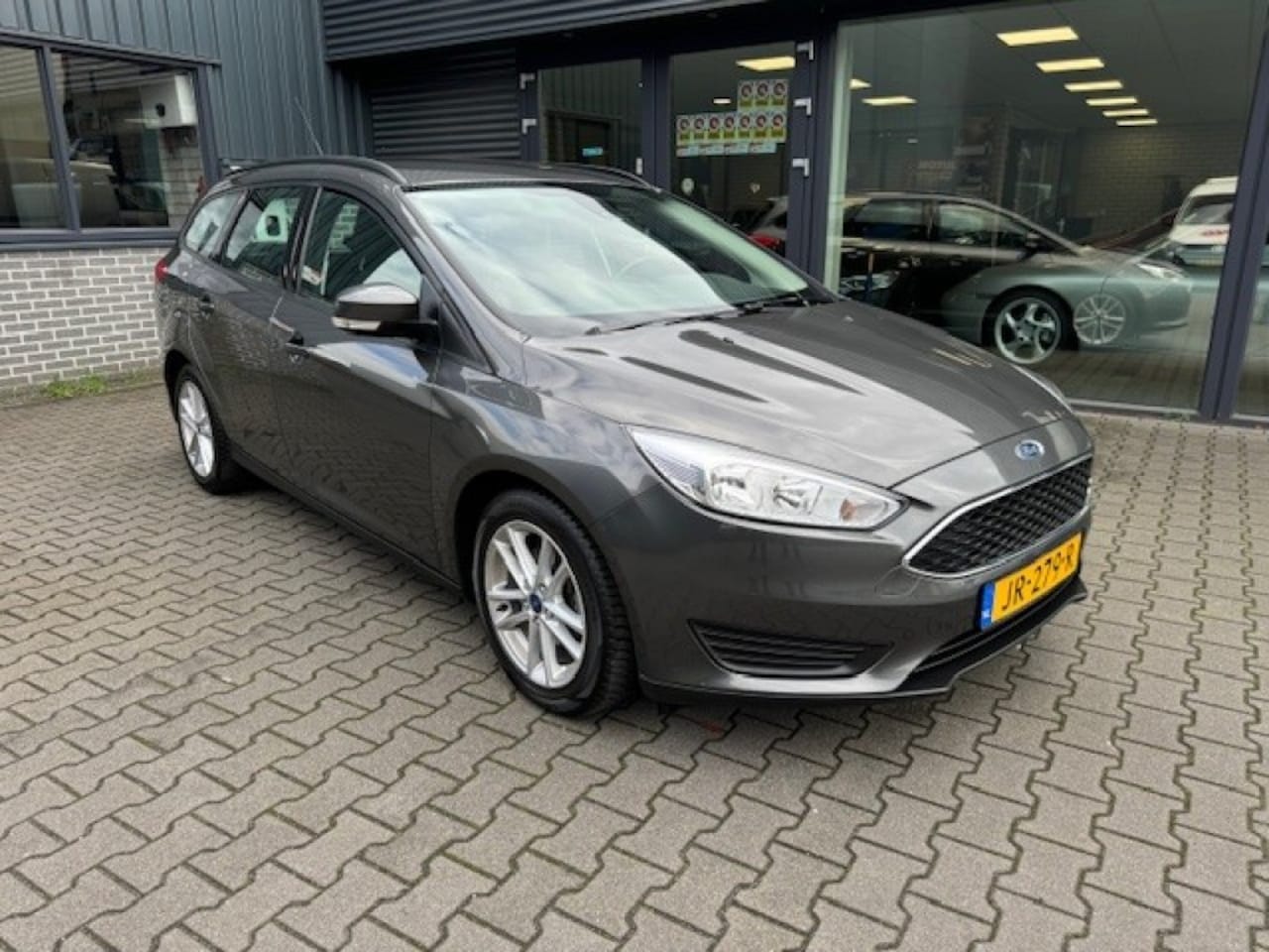 Ford Focus - 1.0 ECOB. EDIT. PLUS met nieuwe motor - AutoWereld.nl