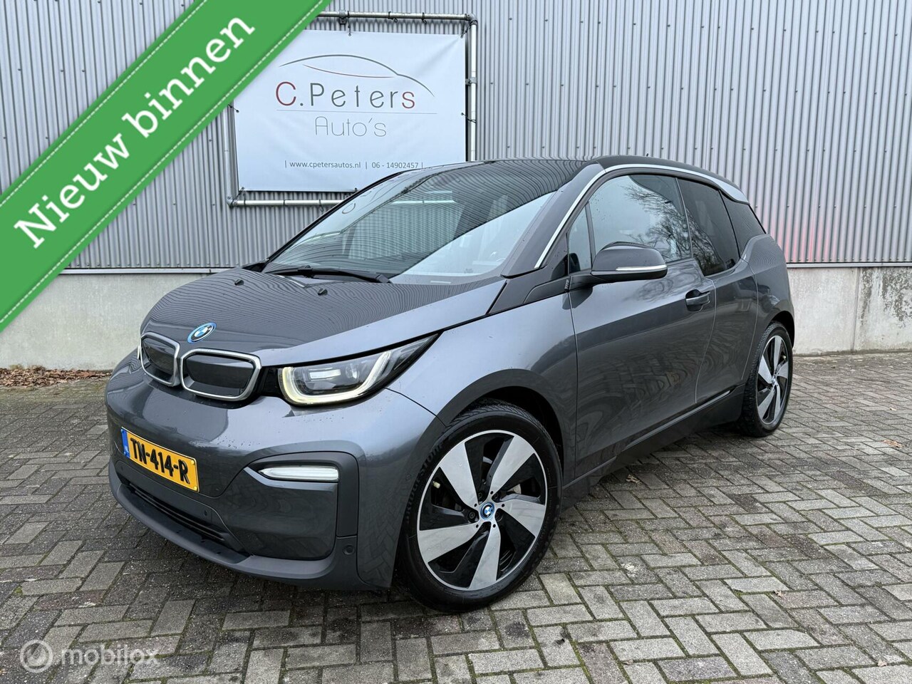 BMW i3 - Grey Edition 94Ah 33 kWh 2018 / Breedbeeld Navi / Carplay / Stoelverwarming / Warmtepomp / - AutoWereld.nl