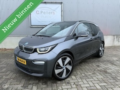 BMW i3 - Grey Edition 94Ah 33 kWh 2018 / Breedbeeld Navi / Carplay / Stoelverwarming / Warmtepomp /