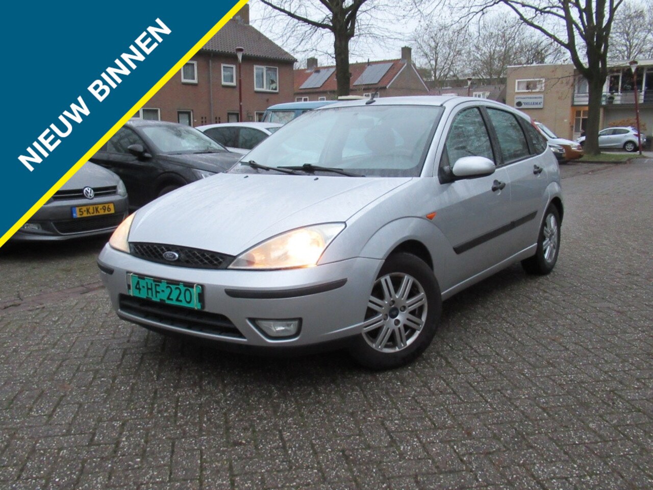 Ford Focus - 1.6 5-DR Futura Nw koppeling+Banden+Remmen Inruilkoopje! - AutoWereld.nl