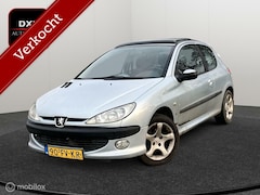 Peugeot 206 - 1.6 Sport 3eEIG APK-8/25 NAP PANO LEDER LMV SBK