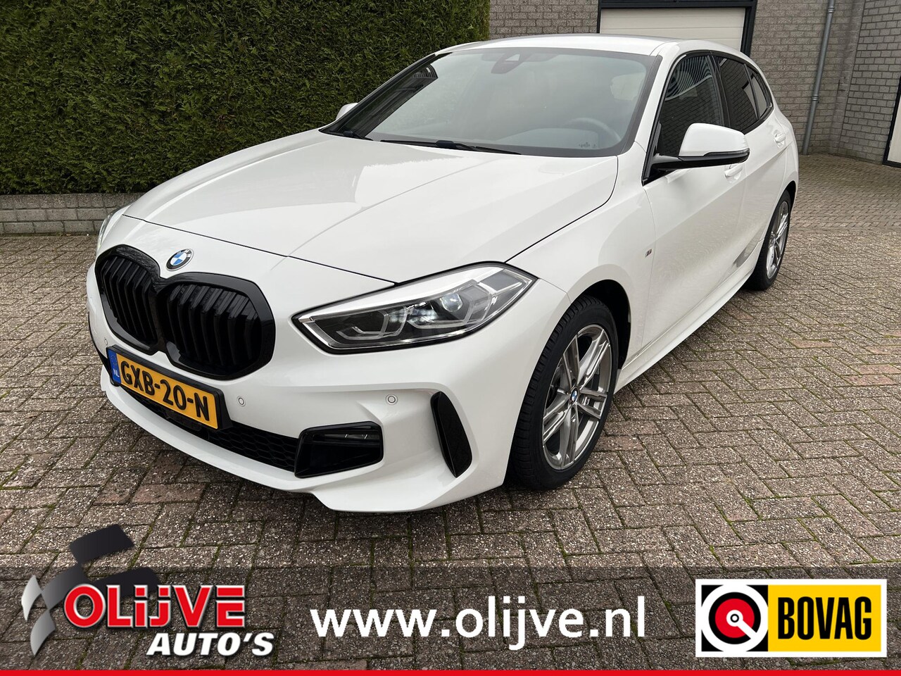 BMW 1-serie - 116i Executive *M-Sport*Carplay*ECC*PDC - AutoWereld.nl