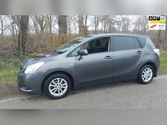 Toyota Verso - 1.8 VVT-i Dynamic Business