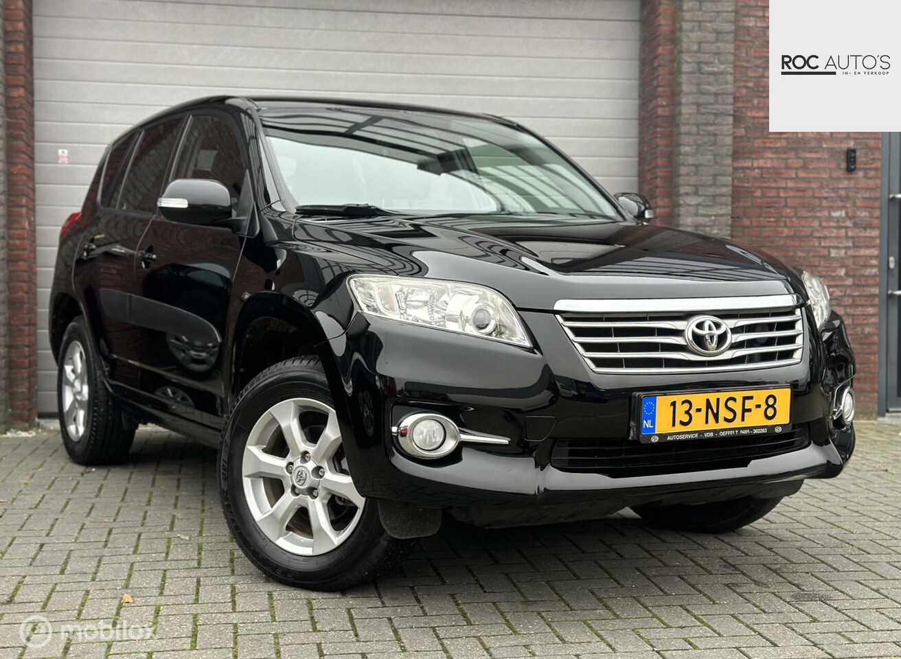 Toyota RAV4 - 2.0 VVTi Executive Business |Trekhaak | Keyless - AutoWereld.nl