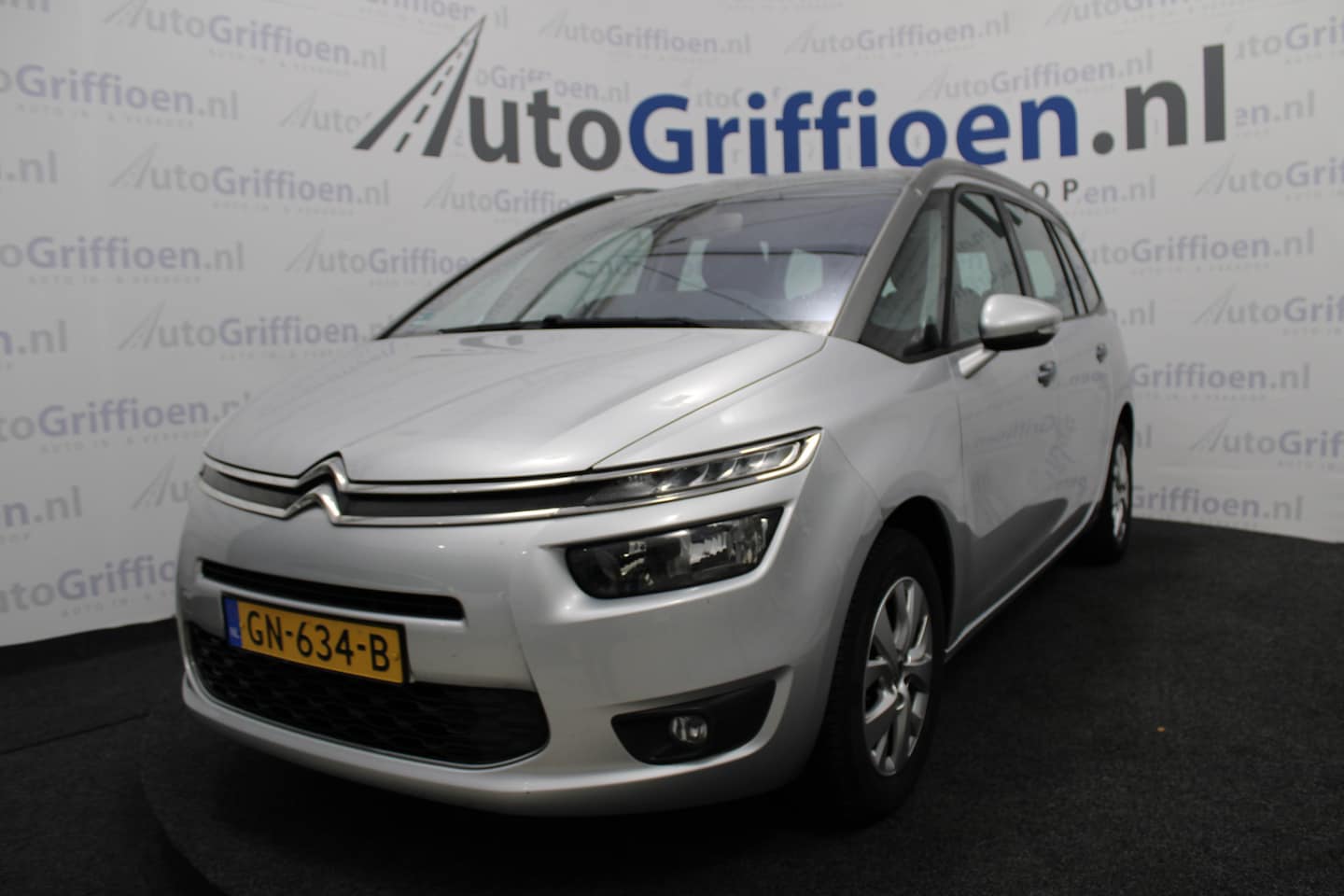 Citroën Grand C4 Picasso - 1.2 PureTech Business keurige 7-zitter met trekhaak - AutoWereld.nl