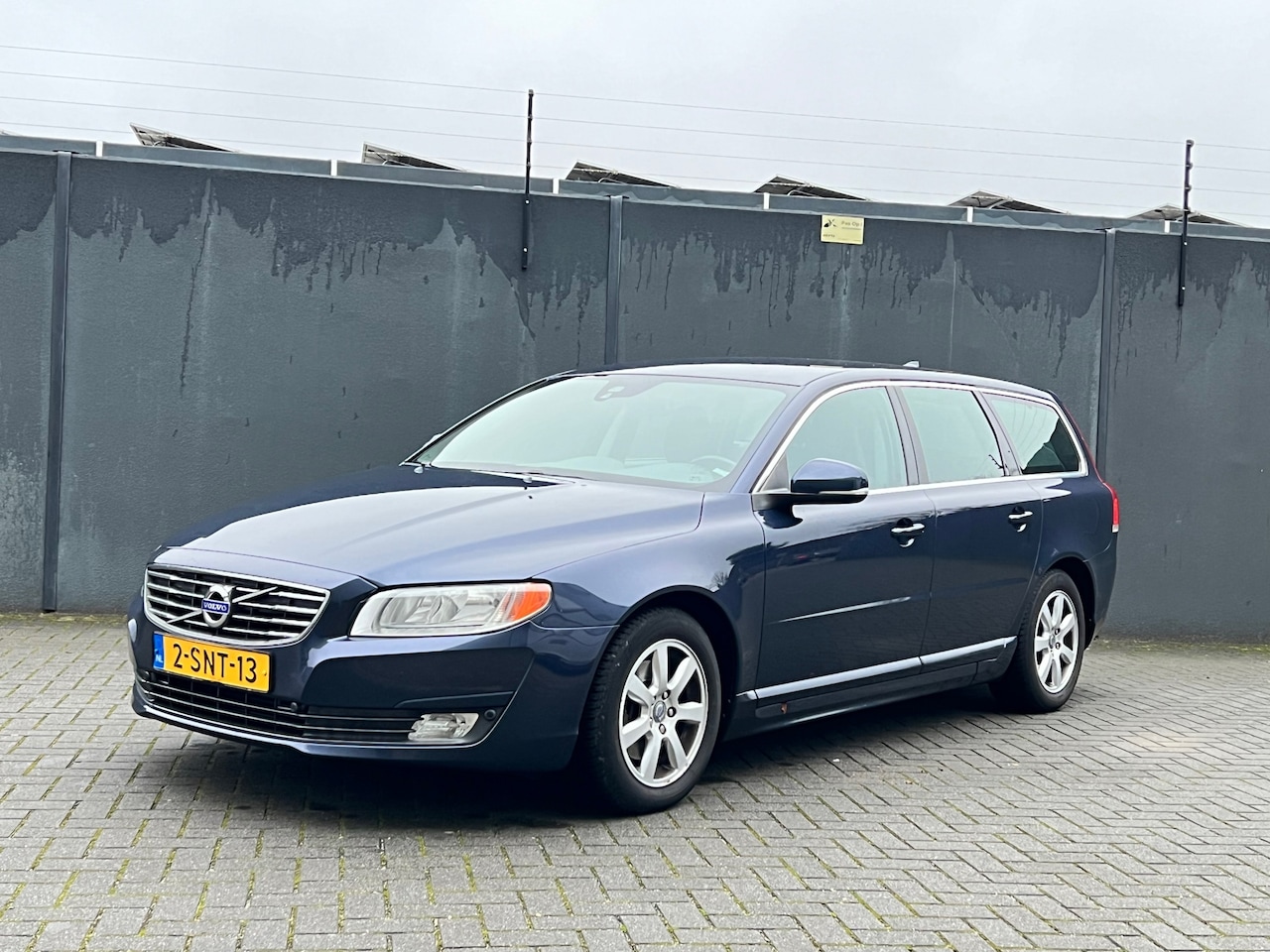 Volvo V70 - 1.6 D2 Kinetic bj.2013 Autom|Navi|Trekh|NL auto|Nap. - AutoWereld.nl