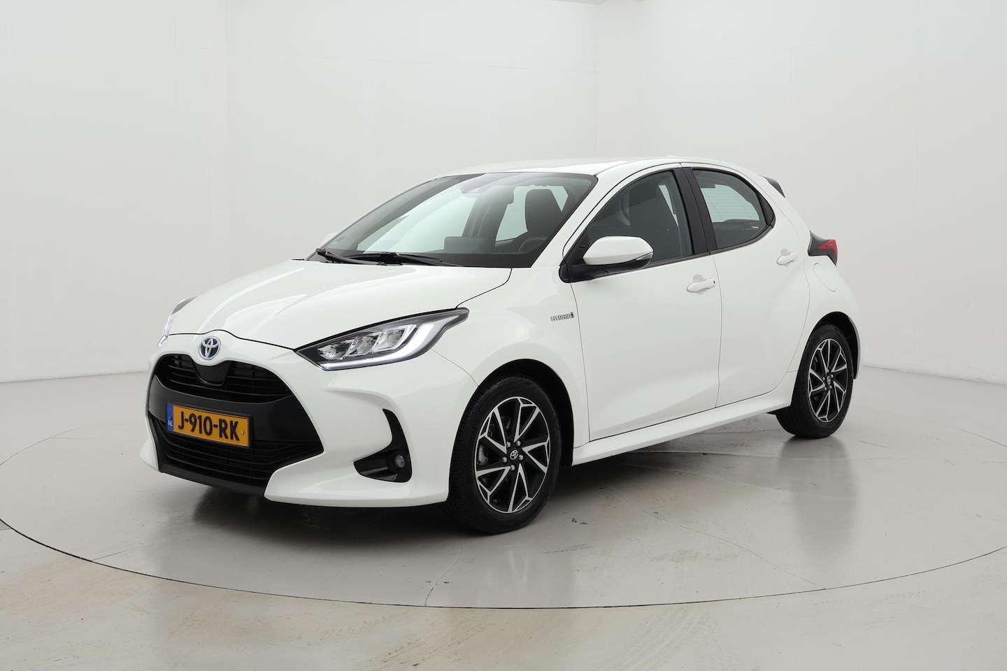 Toyota Yaris - 1.5 Hybrid First Edition Apple\Android Automaat - AutoWereld.nl