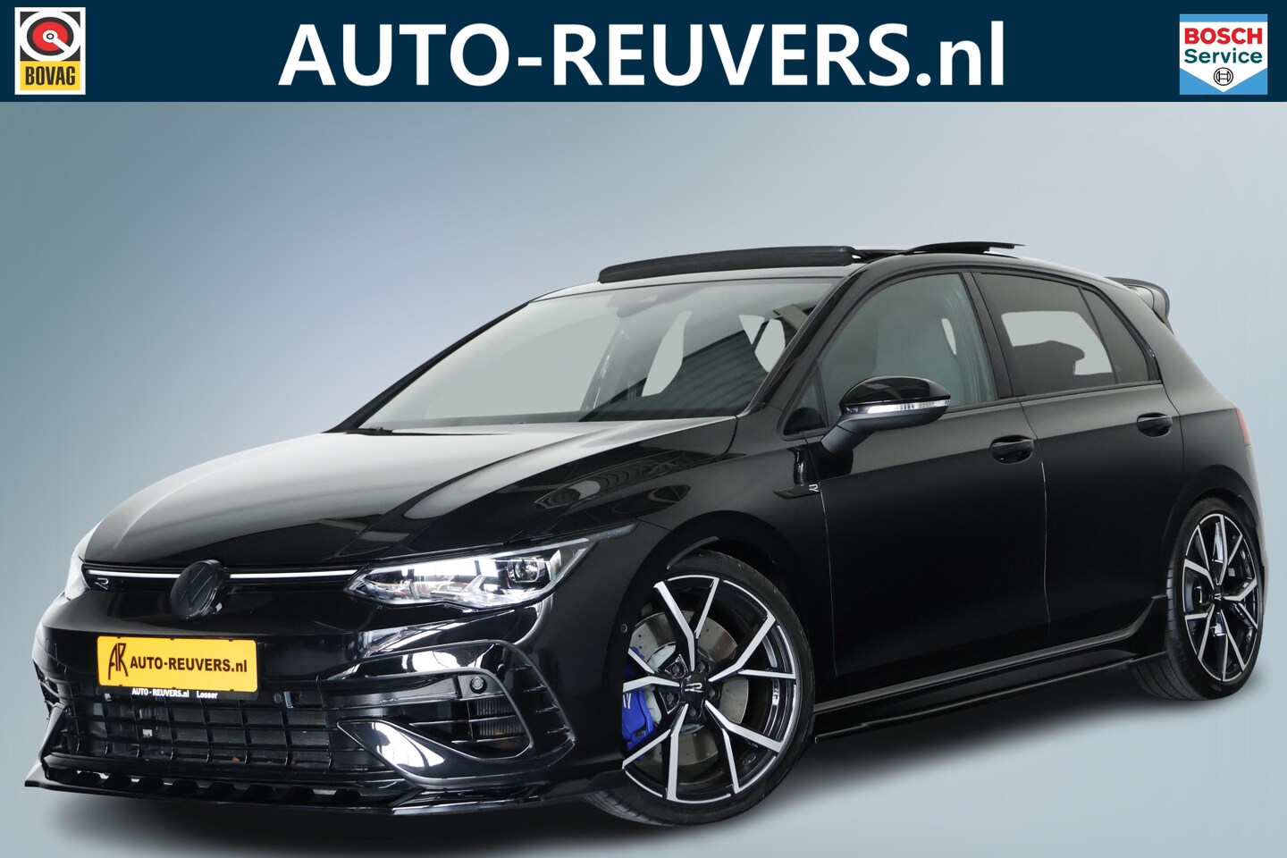 Volkswagen Golf - 2.0 TSI R 4Motion Performance / Pano / IQ Led / Travelassist / Carplay - AutoWereld.nl