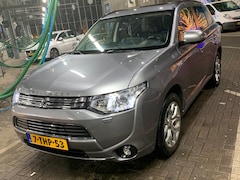 Mitsubishi Outlander - 2.0 PHEV instyle