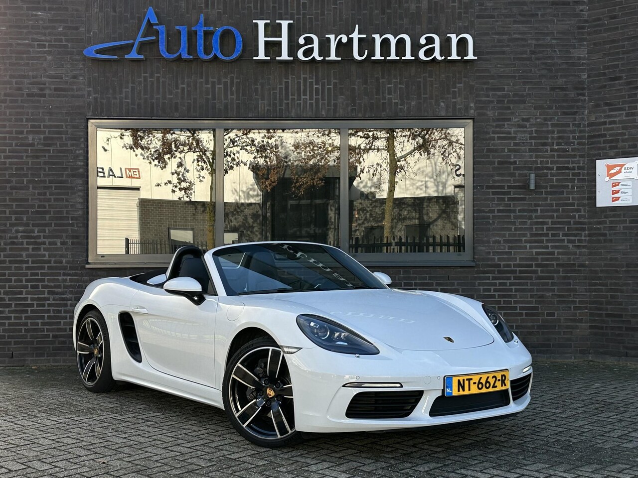 Porsche 718 Boxster - 2.0 Sportuitlaat | Race-Tex | 20 inch | PDLS - AutoWereld.nl