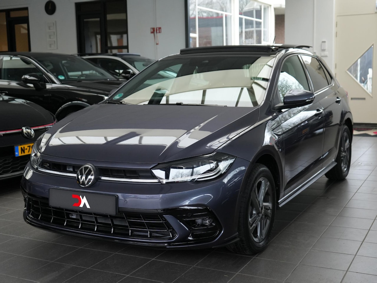 Volkswagen Polo - 1.0 TSI R-Line | IQ | PANO | CAMERA - AutoWereld.nl