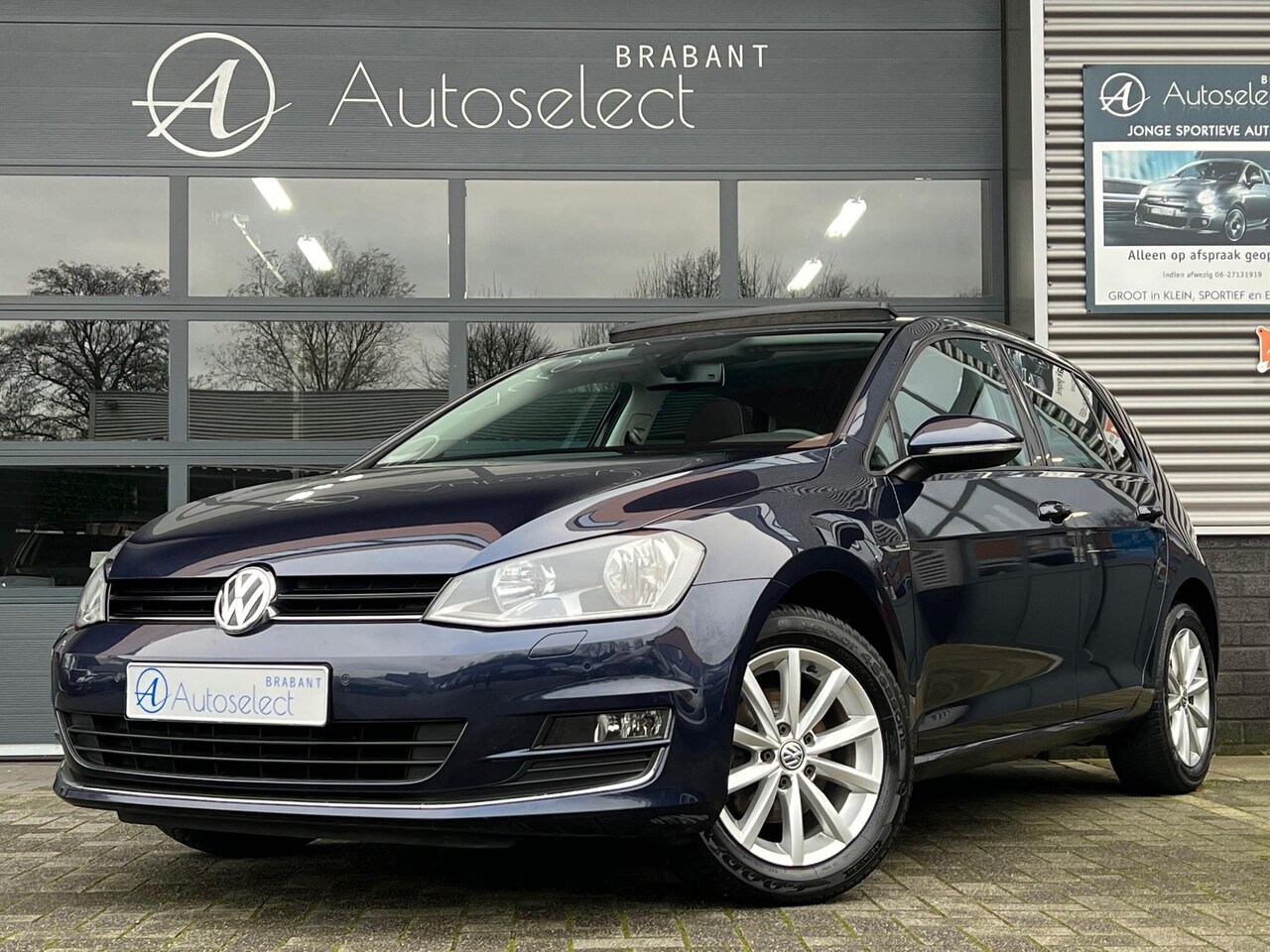 Volkswagen Golf - 1.2 TSI Lounge Pano Cruise Navi - AutoWereld.nl