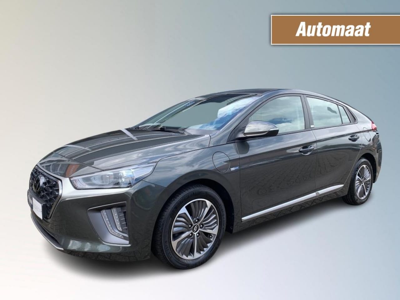 Hyundai IONIQ - 1.6 GDI I-MOTION plug in PHEV - AutoWereld.nl