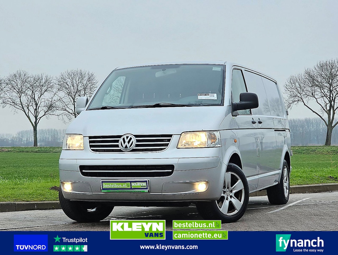 Volkswagen Transporter - 2.5 TDI L2H1 2x Zijdeur AC! - AutoWereld.nl