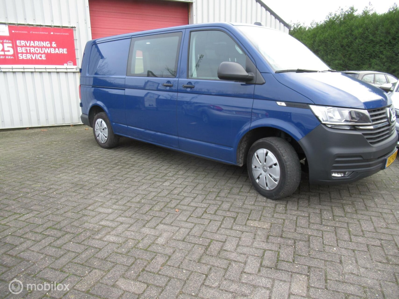 Volkswagen Transporter - 2.0 TDI L2H3 28 Comfortline 2.0 TDI L2H3 28 Comfortline - AutoWereld.nl