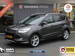 Ford Kuga - 1.5 Titanium Styling Pack|Trekhaak|2000 Kg Trekken