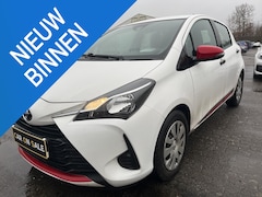 Toyota Yaris - 1.0 VVT-i Design Red ;6mnd garantie ; Apk Aug.2026