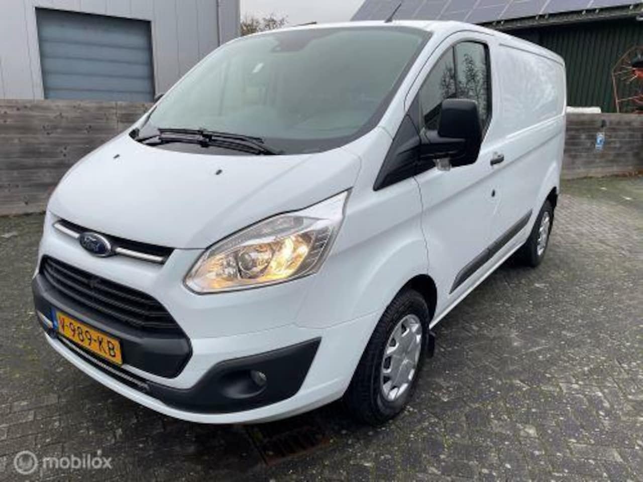 Ford Transit Custom - 270 2.0 TDCI L1H1 Trend 270 2.0 TDCI L1H1 Trend - AutoWereld.nl