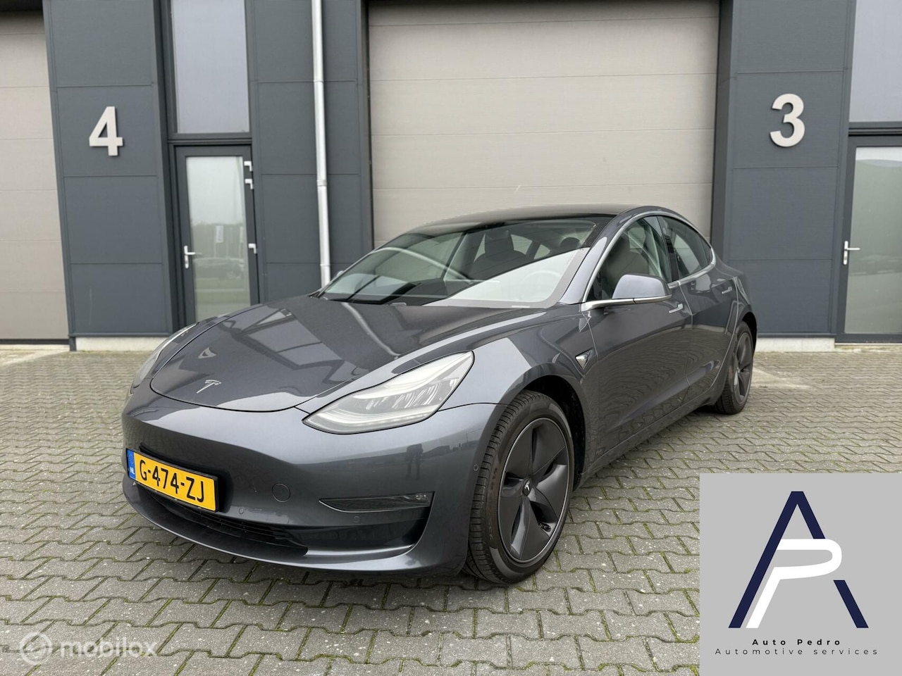 Tesla Model 3 - Long Range RWD Long Range dual motor AWD BTW 75 kWh Trekhaak - AutoWereld.nl