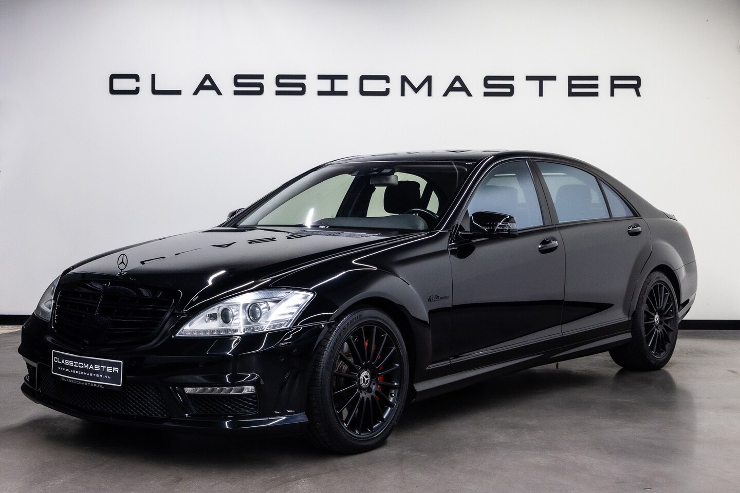 Mercedes-Benz S-klasse - AMG 63 Lang Btw auto, Fiscale waarde € 12.000,- (€ 37.148,76 Ex B.T.W) DEALER AUTO Dealer - AutoWereld.nl