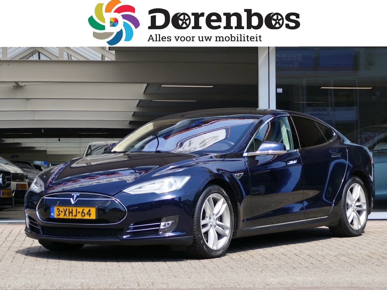 Tesla Model S - 85 | FREE CHARGE | stoelverwarming | licht leder interieur | all-season-banden - AutoWereld.nl