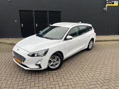 Ford Focus Wagon - 1.0 EcoBoost Trend Edition Business