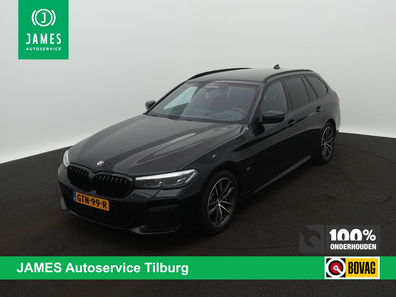 BMW 5-serie Touring - 530e Plug-In Hybrid M-Sport BLACK-LINE CAMERA CARPLAY TREKHAAK AD-CRUISE - AutoWereld.nl