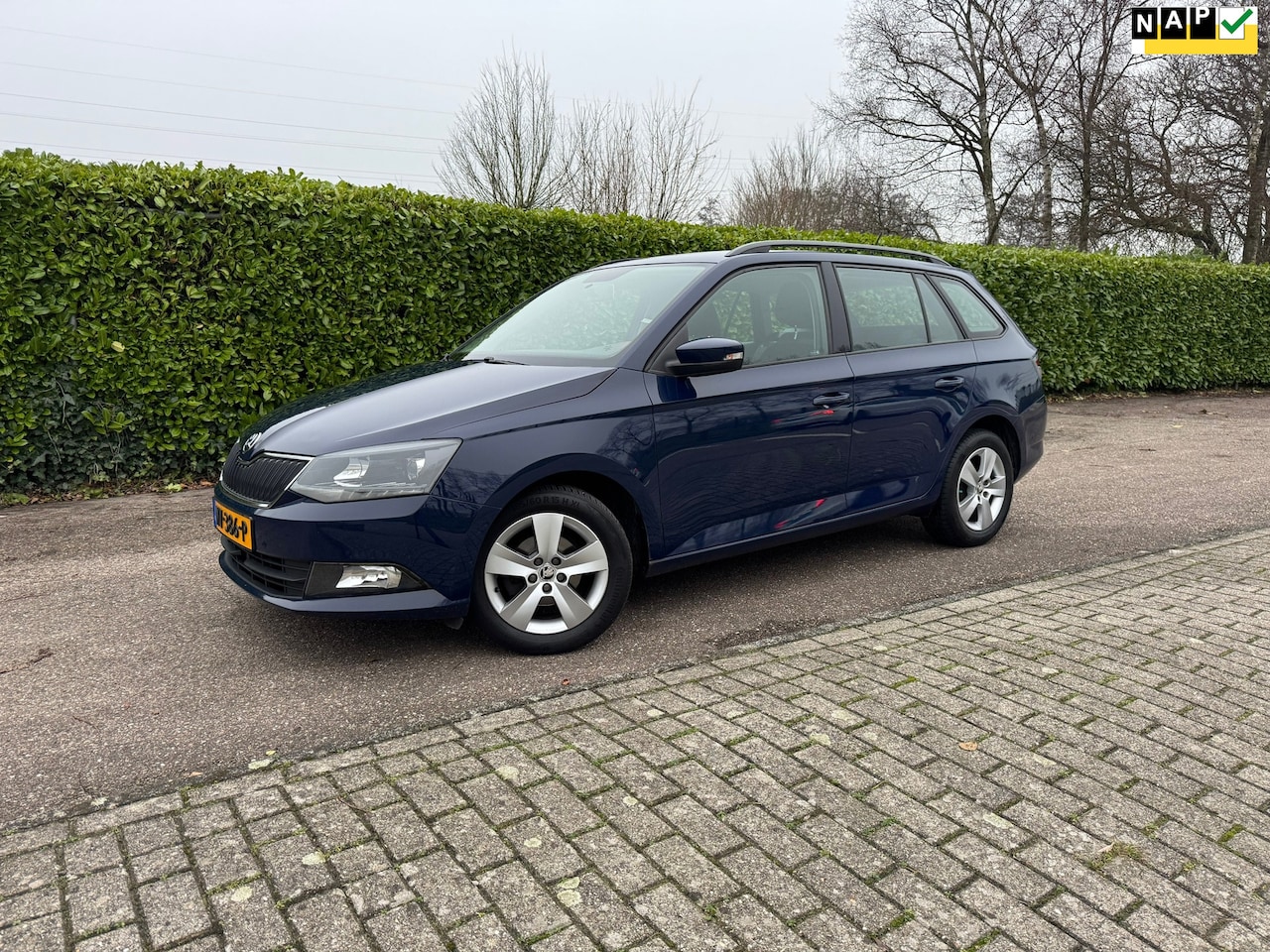 Skoda Fabia Combi - 1.2 TSI Ambition Business | Navi | Airco - AutoWereld.nl