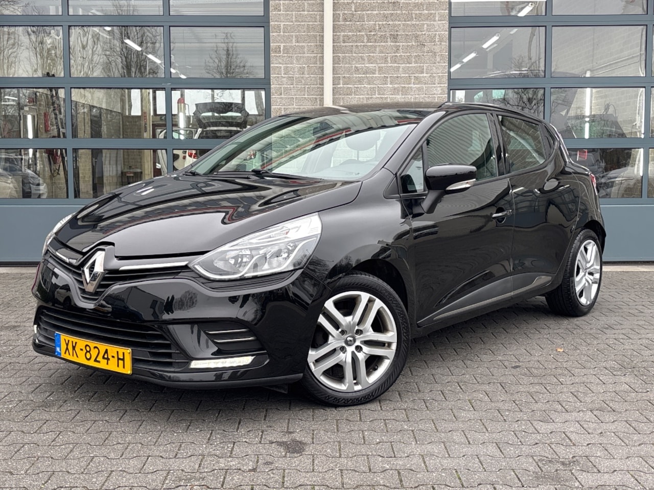 Renault Clio - 0.9 TCe Life | AIRCO | NAVI | - AutoWereld.nl