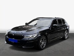 BMW 5-serie Touring - 530e M-SPORT * LASER, NAVI+, LEDER, PANORAMA, HuD, DR. ASS+, HiFi * 1e EIG - GARANTIE t/m