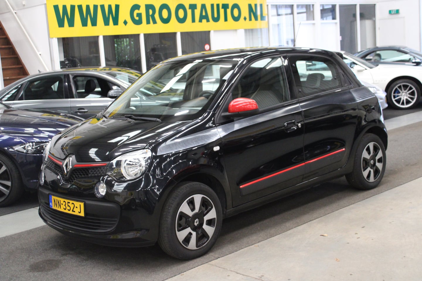 Renault Twingo - 1.0 SCe Collection NAP, Airco, Cruise control, Isofix, Stuurbekrachtiging - AutoWereld.nl