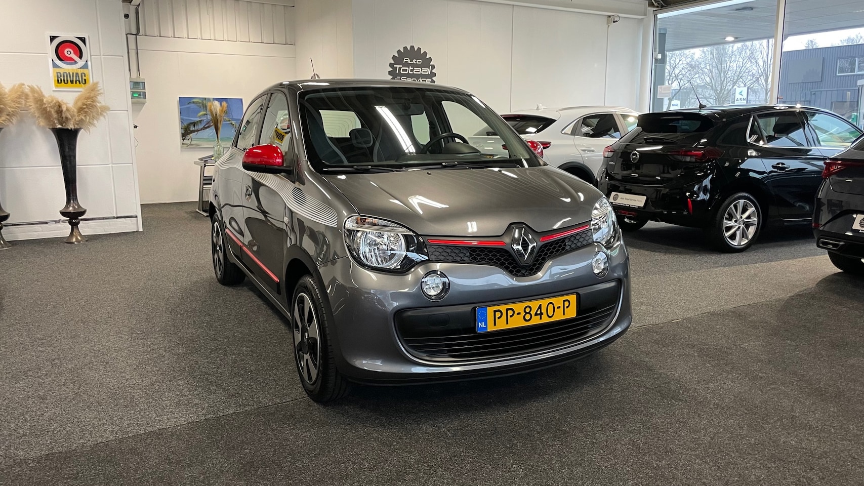 Renault Twingo - 1.0 SCe Collection 1.0 SCe Collection, Airco, Led. - AutoWereld.nl