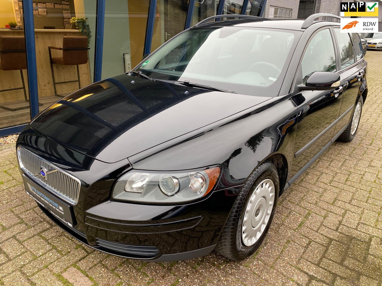 Volvo V50 - 1.6 Kinetic Youngtimer / 1e eigenaar - AutoWereld.nl