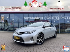 Toyota Auris - 1.8 FULL HYBRID 5DR CVT