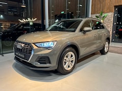 Audi Q3 - 45 TFSI e Edition, S-tronic, RCamera, Adaptive cruise, Leder, Privacyglass