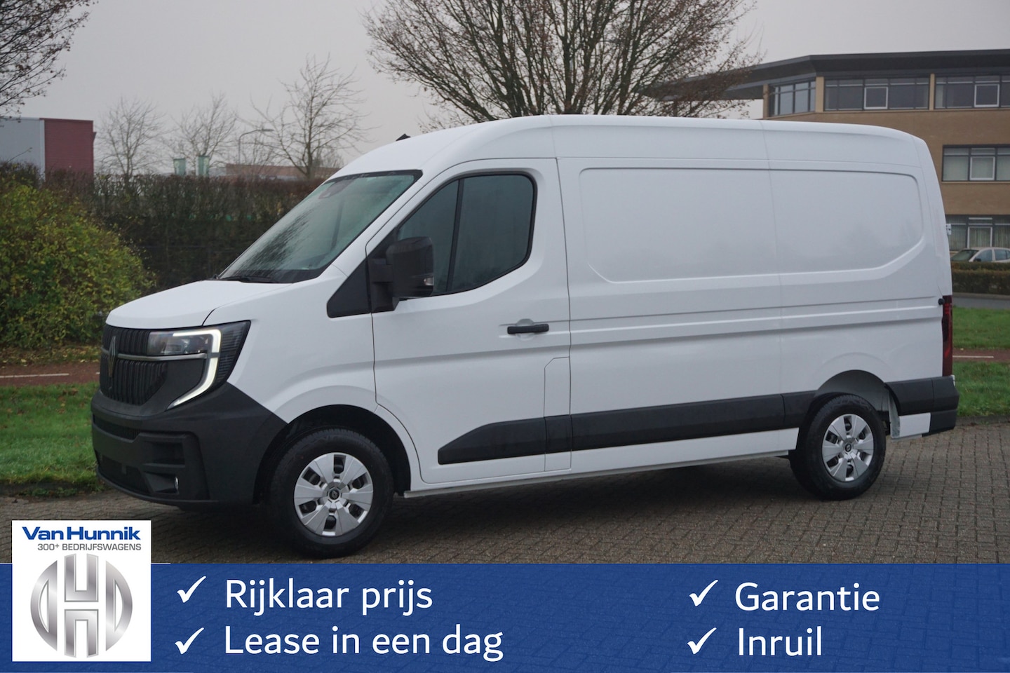 Renault Master - T35 2.0 130PK Extra L2H2 10" R-Link scherm, Camera, Cruise, 270Gr. Deur!!!! NR. P04* - AutoWereld.nl