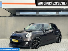 MINI Cooper - 1.5 Business / S- uitvoering / 149PK