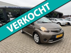 Toyota Aygo - 1.0 VVT-i Access, Airco, Schermpje, Inruil mogelijk