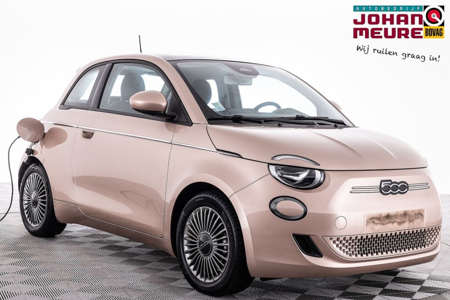 Fiat 500e - Icon 42 kWh | PANORAMADAK | NAVI | ECC | VELGEN . - AutoWereld.nl