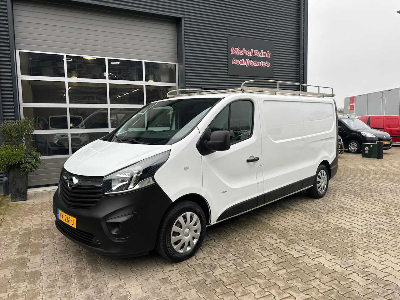 Opel Vivaro - 1.6 CDTI L2H1 Edition EcoFlex 1.6 CDTI L2H1 Edition EcoFlex - AutoWereld.nl