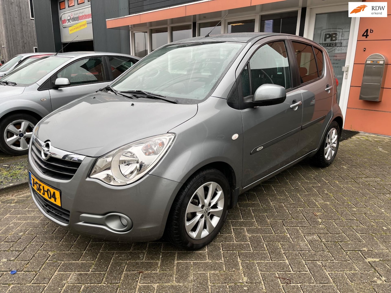 Opel Agila - 1.0 Berlin 1e eigenaar 45 dkm nap airco - AutoWereld.nl