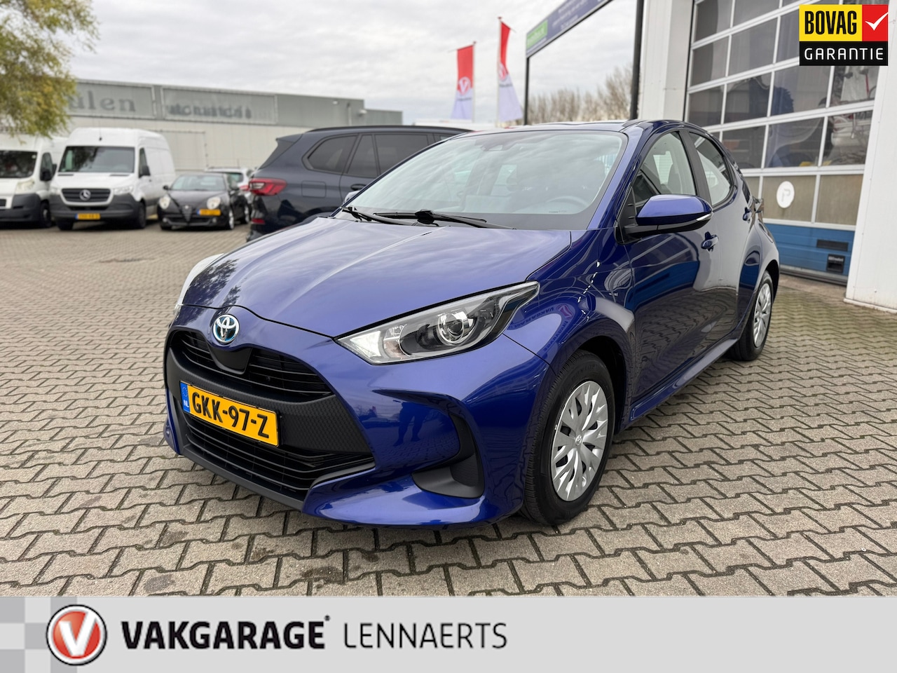 Toyota Yaris - 1.5 Hybrid Dynamic 5-drs automaat, Navi, Rijklaarprijs - AutoWereld.nl