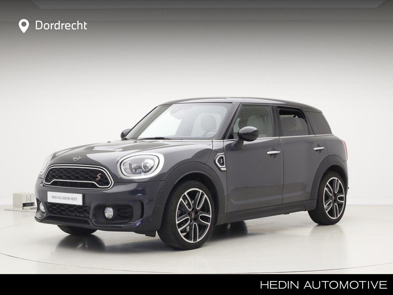 MINI Countryman - Cooper S Knightsbridge Edition | JCW Pakket | 19" | Panorama | Harman Kardon | Head-Up | L - AutoWereld.nl