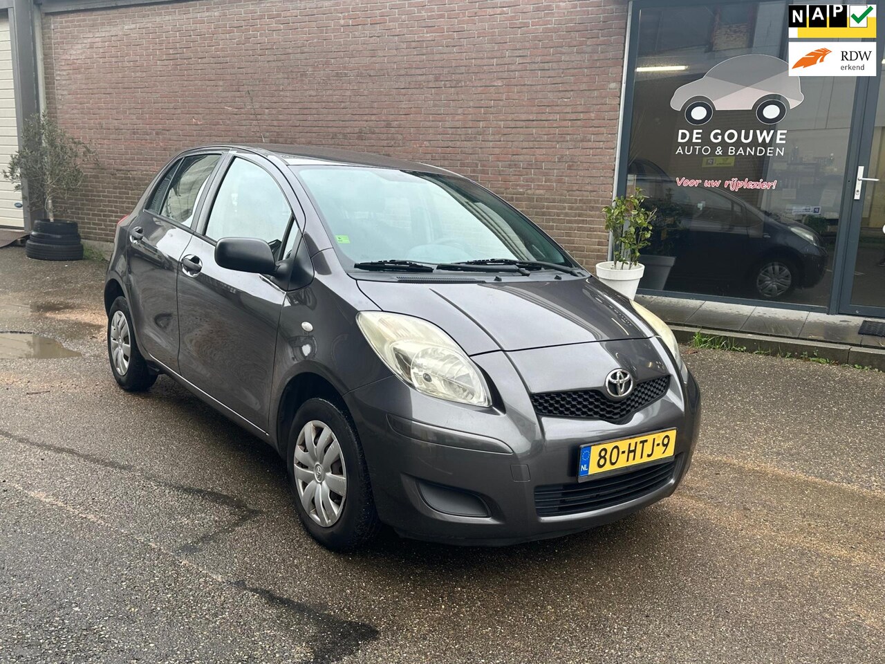 Toyota Yaris - 1.0 VVTi Acces 1.0 VVTi Acces - AutoWereld.nl