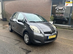 Toyota Yaris - 1.0 VVTi Acces